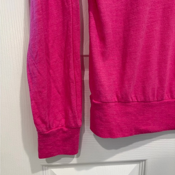 Women's Pink Top Victoria Secrets size XS - Picture 7 of 7